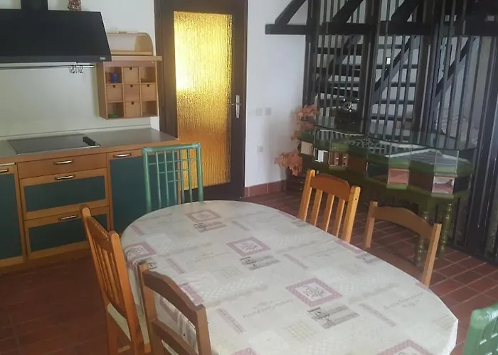 شقة Lola's Summer - Upper Floor *