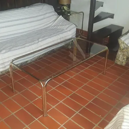 Lola's Summer - Upper Floor