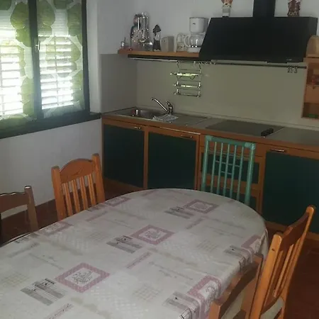 Apartment Lola's Summer - Upper Floor *