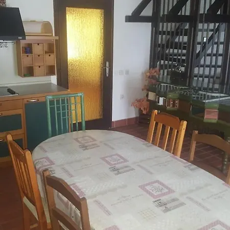 Apartment Lola's Summer - Upper Floor *